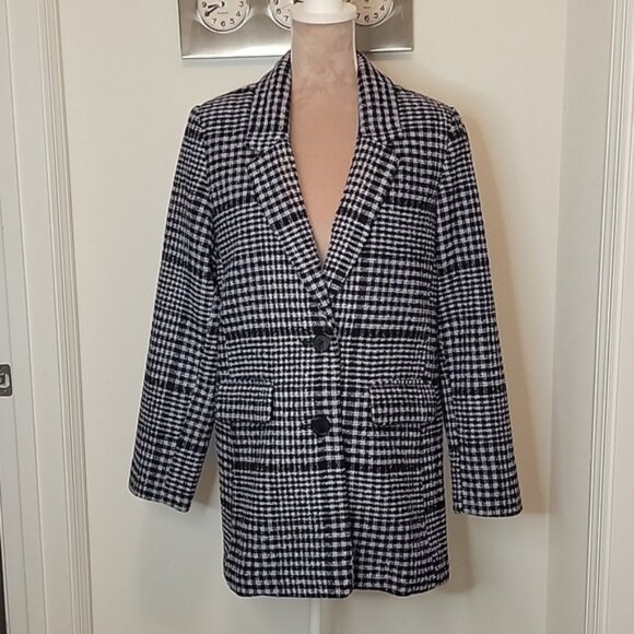 Old Navy, Size M, Soft-Brushed Oversized Blazer, Black, Gray-Blue Plaid, EUC - Picture 1 of 12